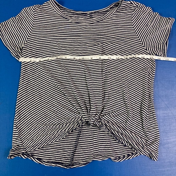 Black and White Striped T-Shirt W/ Front Knot - Picture 5 of 5